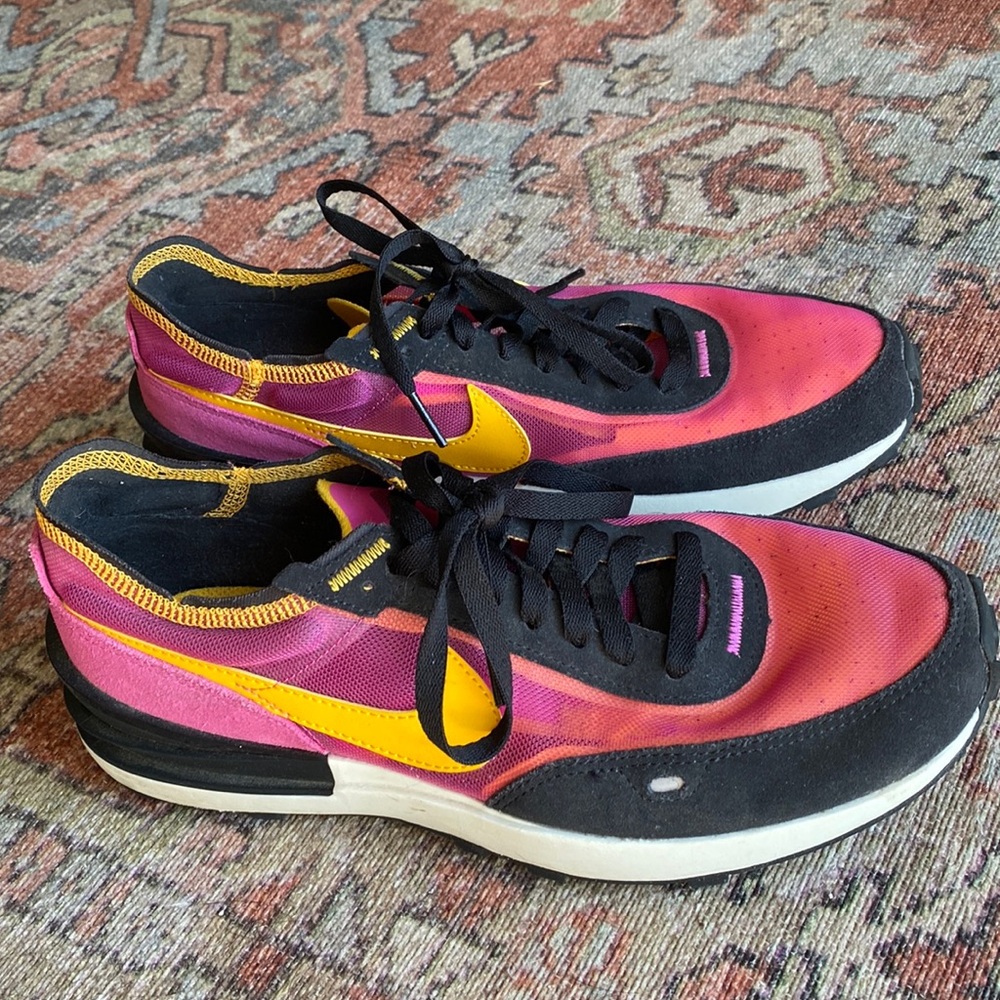 Nike pink waffle one